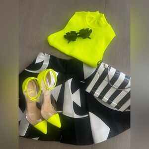 Pristine NIB Christian Louboutin Neon/PVC UnBout Pump 38